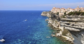 Vacances en Corse : les activités nautiques à ne pas manquer