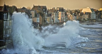 Les grandes marées en Bretagne : quelles activités pendant le phénomène ?