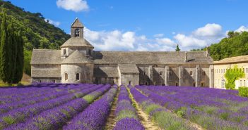 L’abbaye de Sénanque, une étape du tourisme en Provence à ne pas manquer